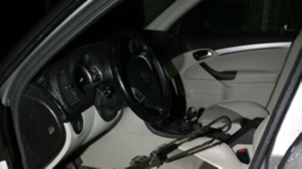 Liedon ryöstöyrityksessä epäiltyjen hallusta tavattu rynnäkkökivääri ja luotiliivi