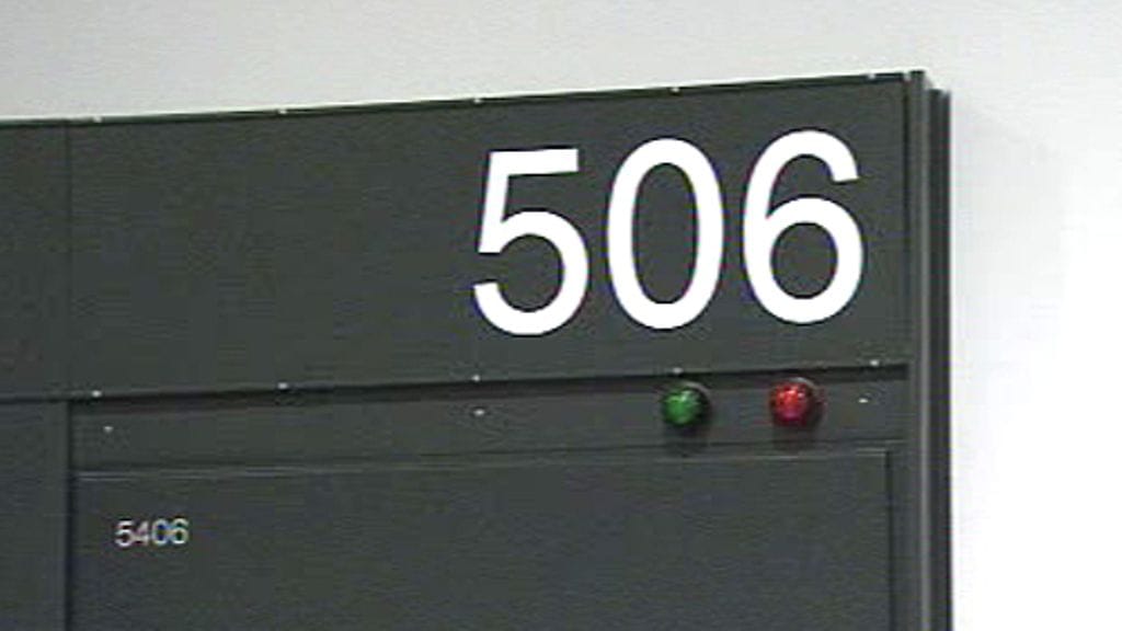 Juttua käsitelläään suljetuin ovin salissa 506