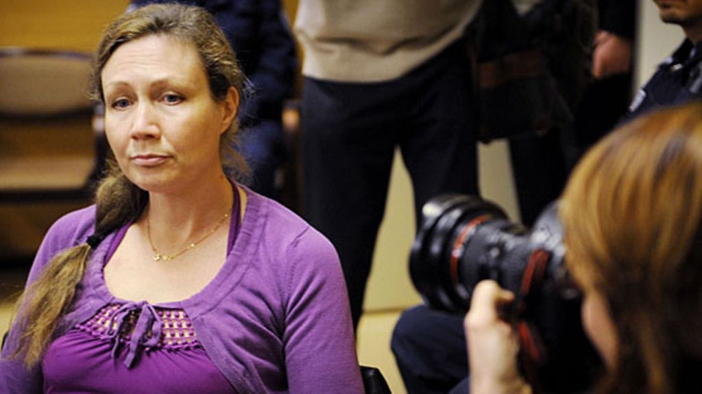 Anneli Auer Satakunnan käräjäoikeudessa Porissa 3. marraskuuta 2010. Kuva: Lehtikuva