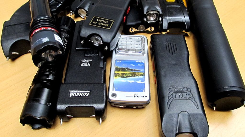 Rajavartioston takavarikkoon on päätynyt lukuisia erilaisia lamauttimia.