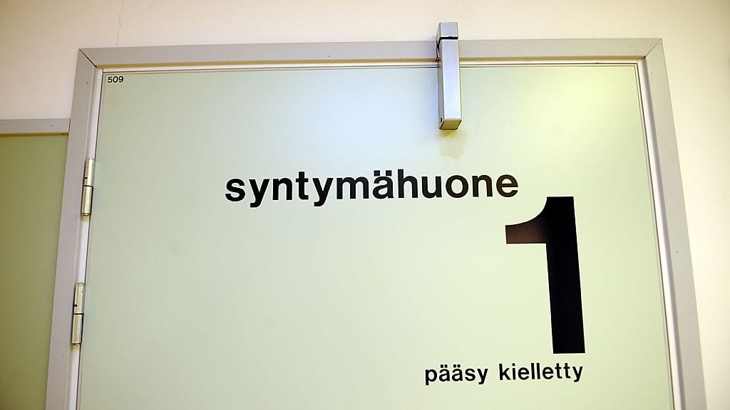 Synnytyskokemukseen vaikuttavat myös esimerkiksi aiemmat synnytykset, raskauden aikaiset tapahtumat ja ennen synnytystä saatu valmennus.