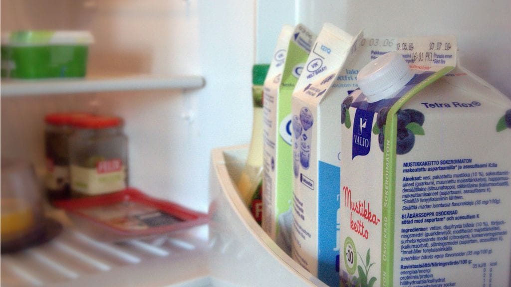 Tulevaisuudessa jääkaappi voi kertoa älytelevisiolle, että sinulle kannattaa mainostaa meijerimainoksia.