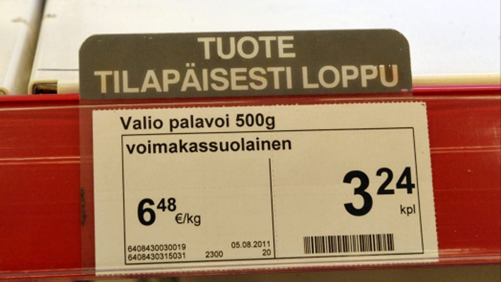 Tyhjä voihylly vantaalaisessa supermarketissa perjantaina 9. joulukuuta. Hyllyt ovat tyhjinä nyt myös Norjassa. Kuva: Lehtikuva