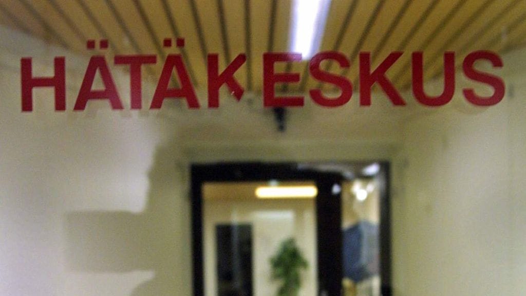 Hätäkeskus toimi asianmukaisesti saatuaan hätäilmoituksen sairaskohtauksesta.