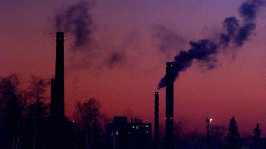 Metsäteollisuus ja Paperiliitto ovat neuvotelleet keväästä alkaen paperiteollisuuden työehtosopimusmuutoksista.