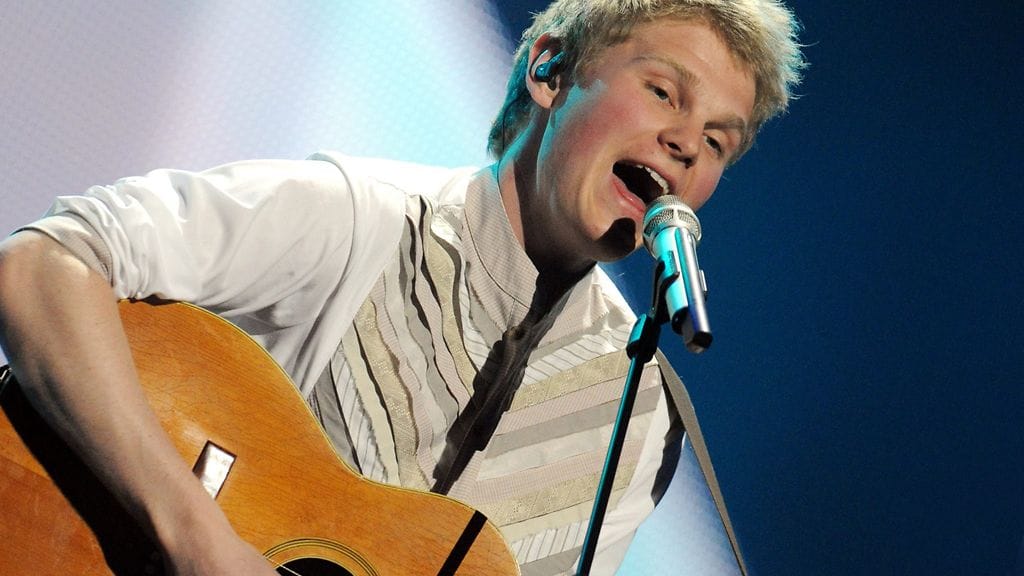 Suomen viisuedustaja 2011 Paradise Oskar selvisi finaaliin. Lehtikuva