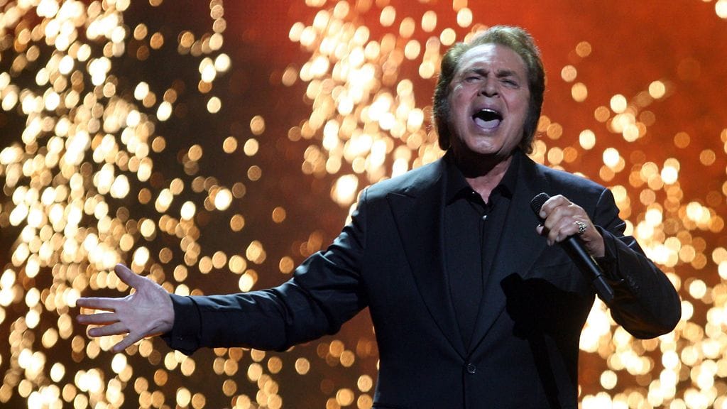 Britannia lähetti euroviisuihin viihdemusiikin legendan Engelbert Humperdinckin, mutta tulos jäi laihaksi.
