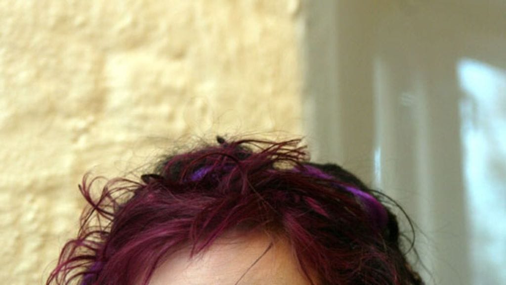 Sofi Oksanen sai kutsun Pietariin sittenkin.