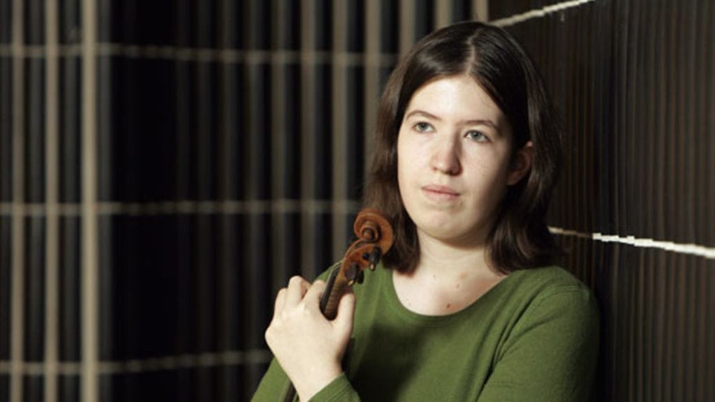 Viulisti Sini-Maaria Simonen. Kuva: lehtikuva