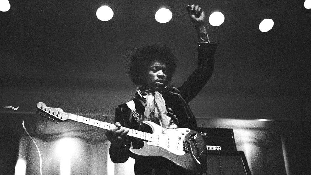 Jimi Hendrix (s.1942 - k.1970 ) konsertoi The Experience-yhtyeen kanssa Helsingissä.