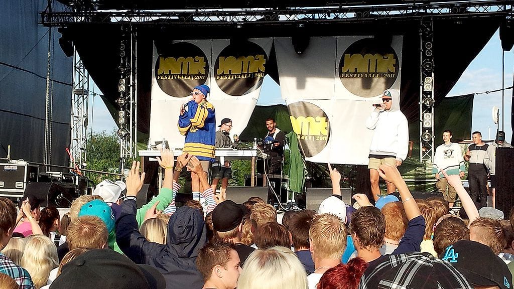 VilleGalle ja Jare villitsivät lauantaina Raumalla Jamit-festivaaleilla.
