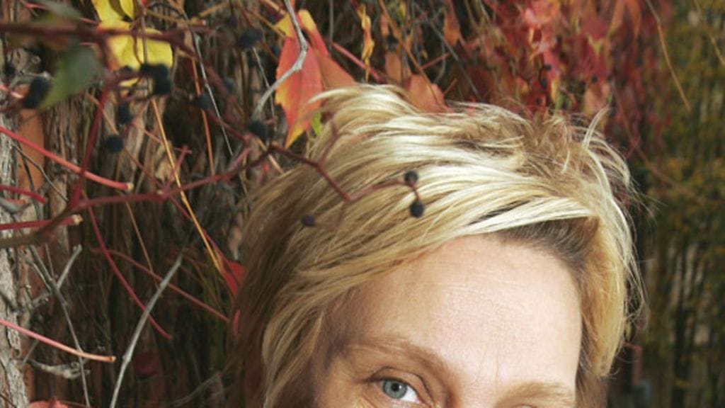 Kirjailija Eppu Nuotio. (Kuva: Suvi Elo.)