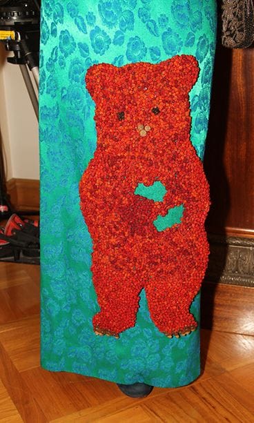 Lisa Sounion puvussa käytettiin pihlajanmarjoja ja tammenterhoja.