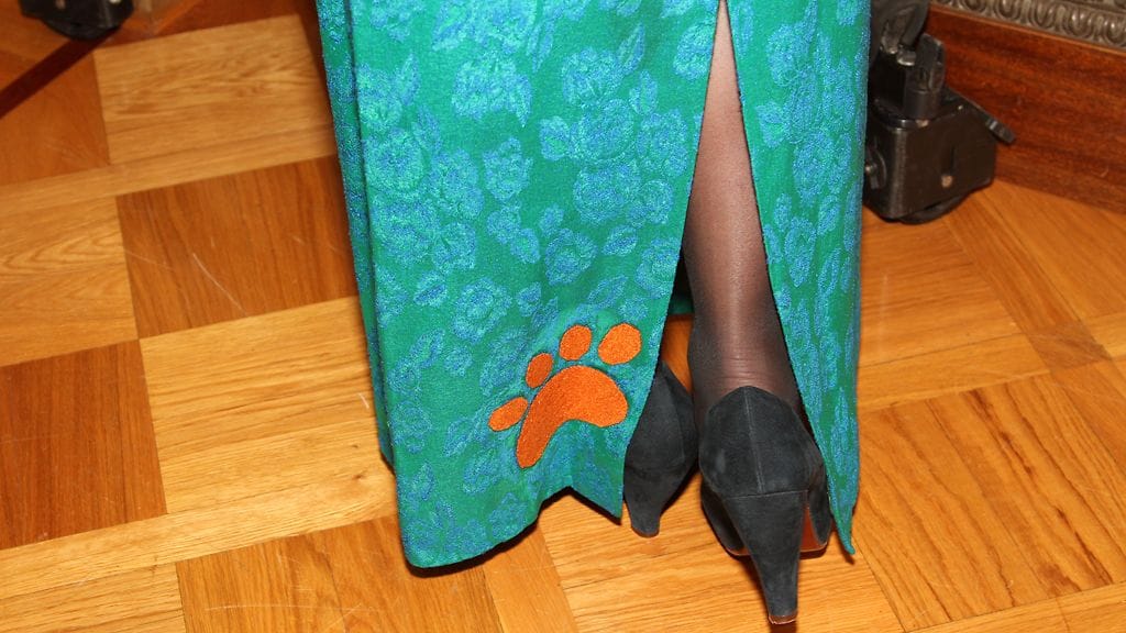 Lisa Sounion puvussa nähtiin karhun tassunjälki