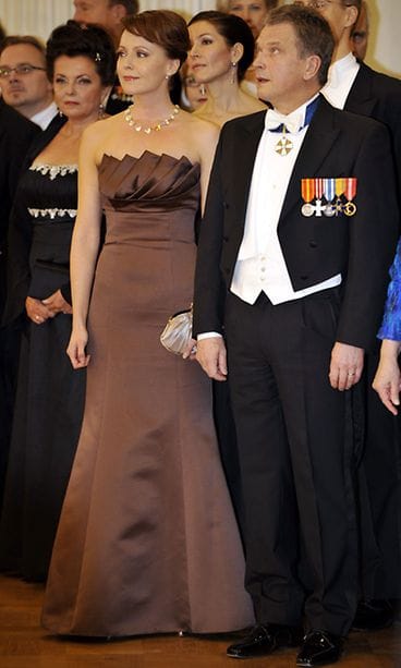 Sauli Niinistö ja Jenni Haukio itsenäisyyspäivän vastaanotolla presidentinlinnassa 6. joulukuuta 2009.