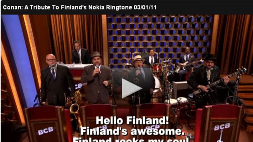 Conan teki sanoituksen Nokia-soittoääneen Suomi-viikon kunniaksi. (Kuva: Team Coco)