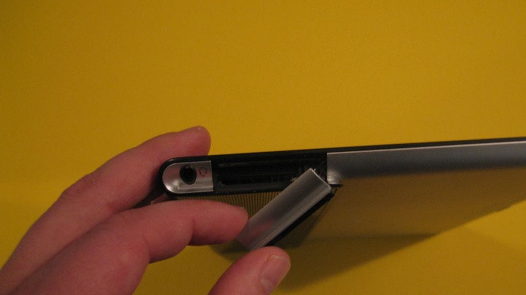 Xperia Tablet S -tabletkone.