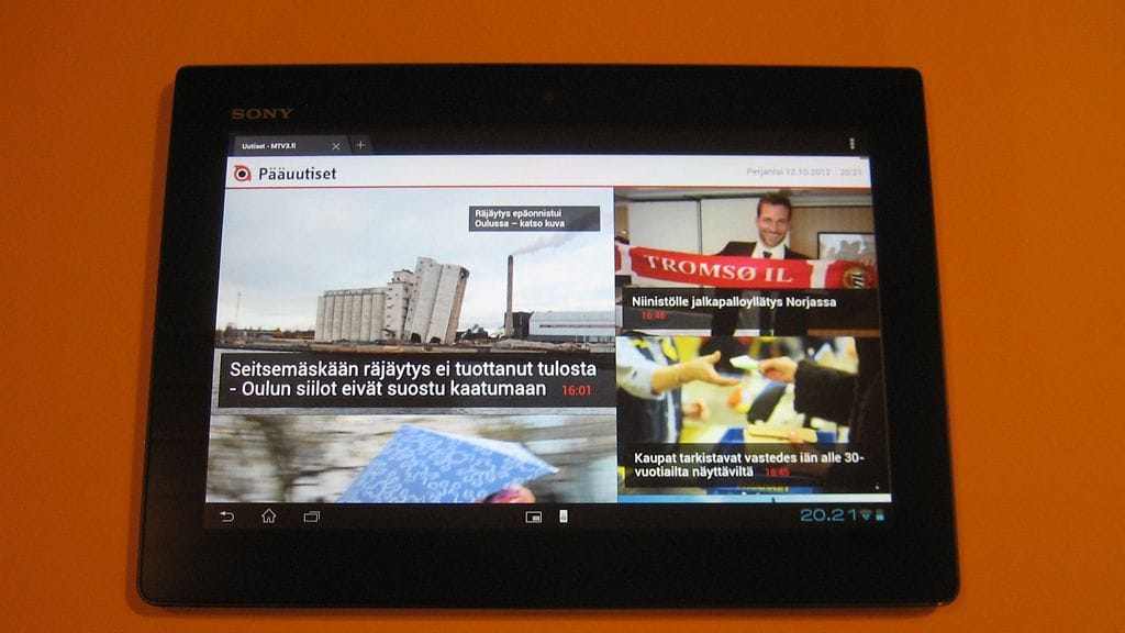 Xperia Tablet S -tabletkone.