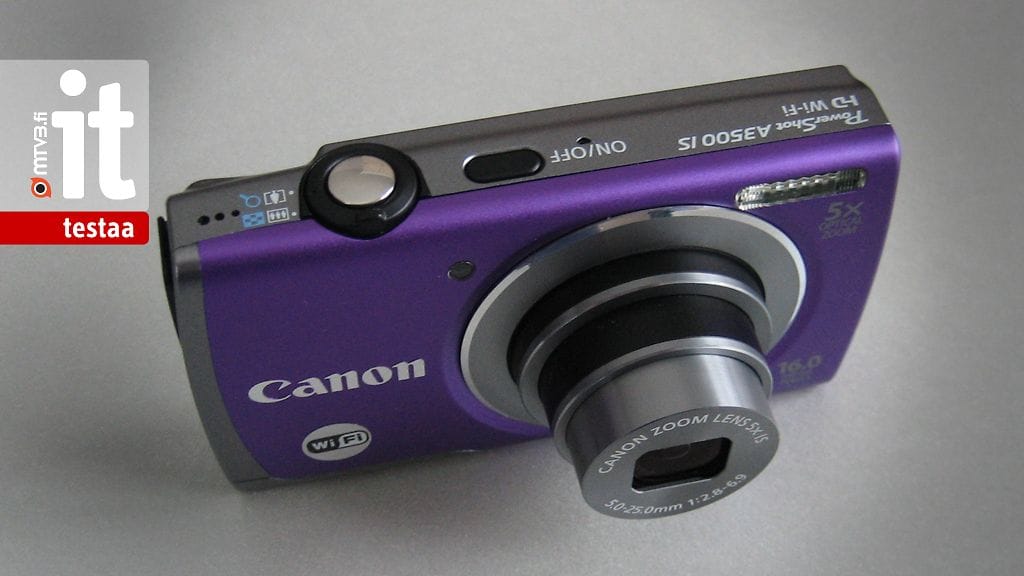 Canon PowerShot A3500 IS on pirteän näköinen pokkarikamera valmiina lomamatkalle mukaan otettavaksi.