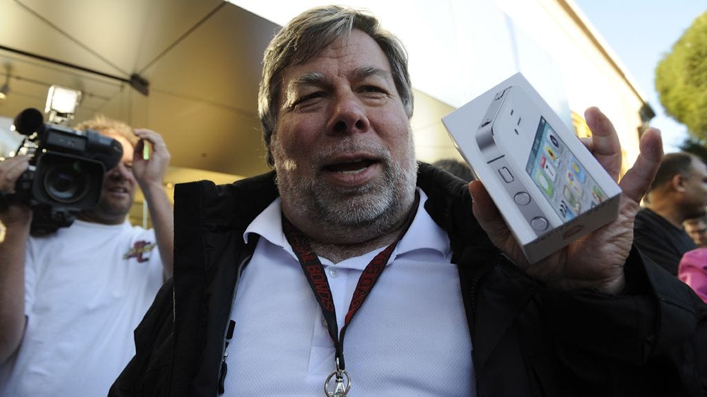 Steve Wozniak sanoo, että tietokoneet saattavat kehittää itsenäisen tietoisuuden ja ottaa vallan ihmisiltä.