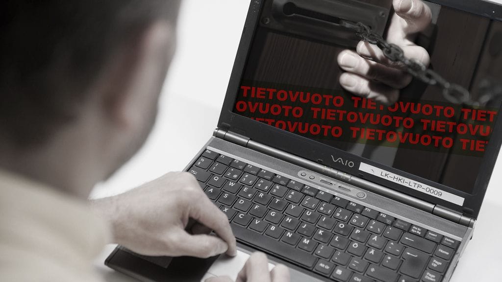 Oikeusistuimen tänään antamassa päätöksessä toinen syytetyistä tuomittiin kuuden kuukauden ehdolliseen vankeuteen ja 1 500 euron sakkoihin, kun alkuperäinen tuomio oli 12 kuukautta.