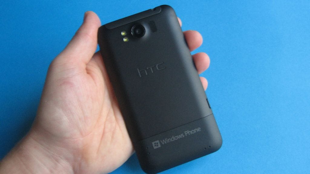 HTC Titan Windows Phone 7, Mango. Kuva: Jari Heikkilä