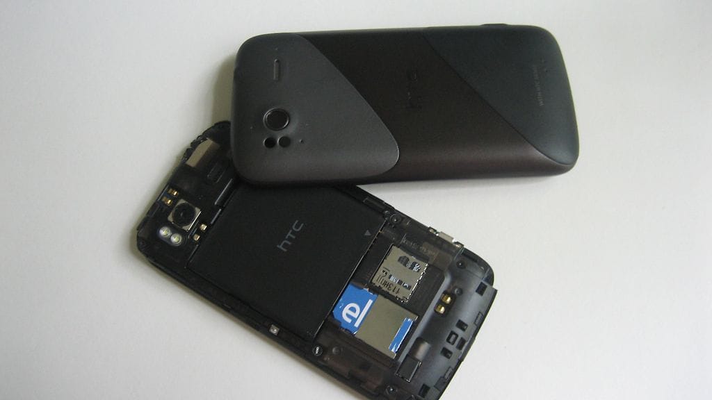 HTC Sensation -älypuhelin, Android.