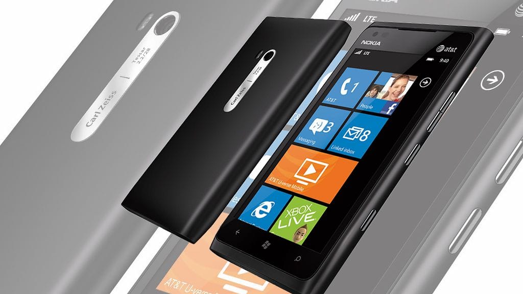 Nokia Lumia 900 -älypuhelin