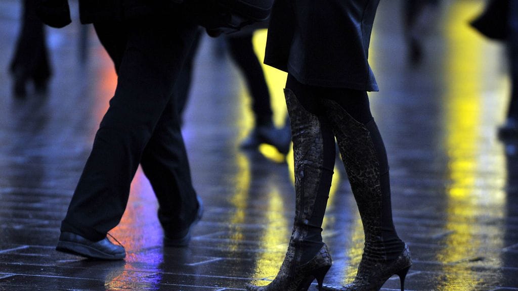 Osa turvapaikanhakijoista ja ilman henkilötodistusta Suomessa oleskelevista on päätynyt työskentelemään prostituoituina.