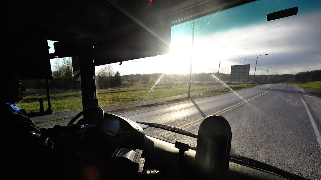 Arkistokuvaa linja-autosta.