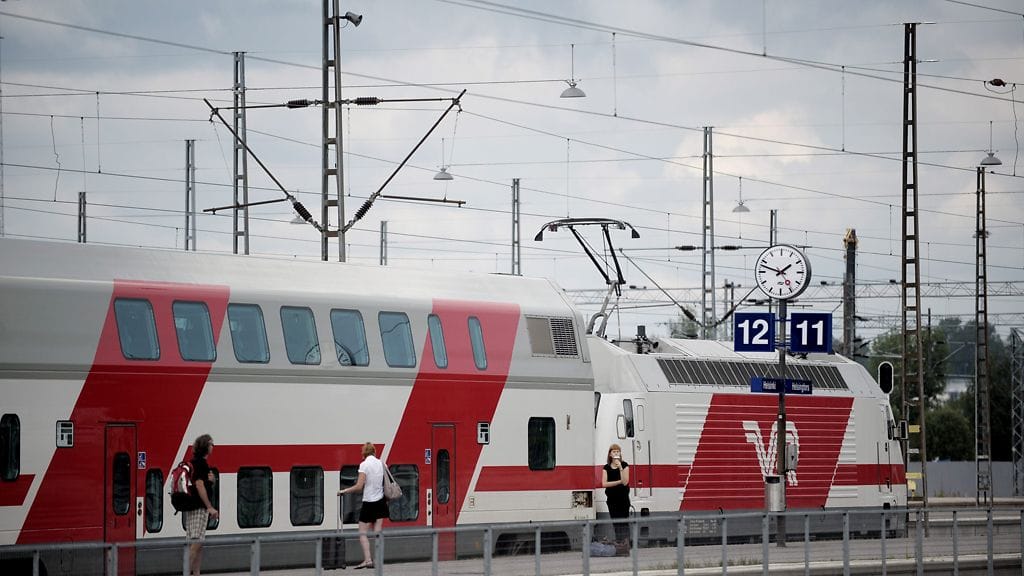 Tamperelaismies pysäytti eilen junan itselleen sopivassa paikassa, ja häntä uhkaa nyt sakot. Kuvan juna ei liity tapaukseen.