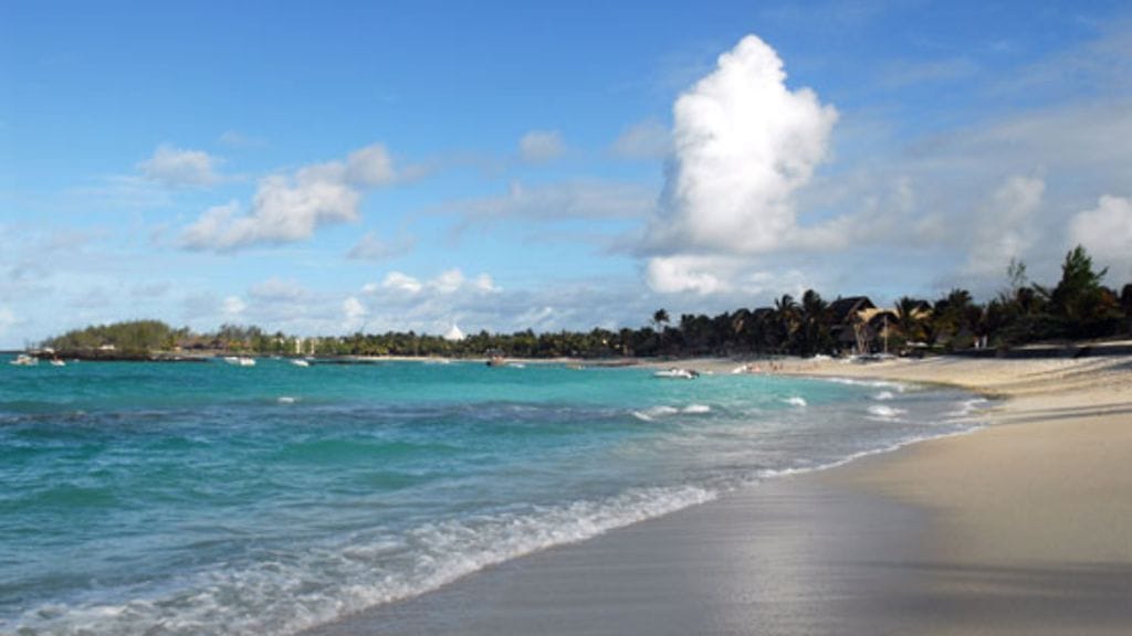 Mauritius sijaitsee Intian valtameressä.