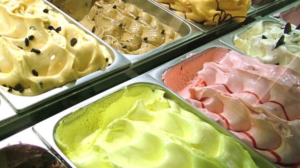 Kuvan jäätelö ei ole valmistettu rintamaidosta.