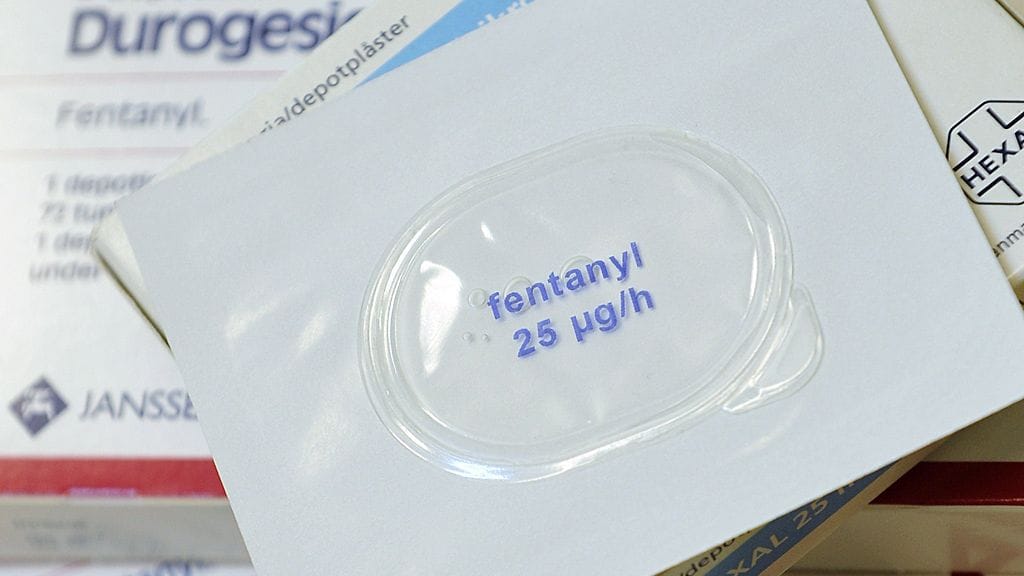 Joka viides huumekuolema johtuu pääasiassa laastareina käytettävästä fentanyylistä.