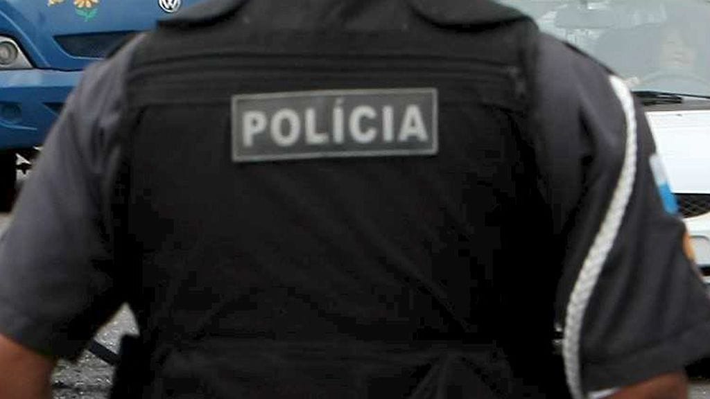 Poliisien korkeiden kuolinlukujen takana on kaupungin heikko taloustilanne, joka on ajanut poliisit ahtaalle huumejengejä vastaan taistellessa.