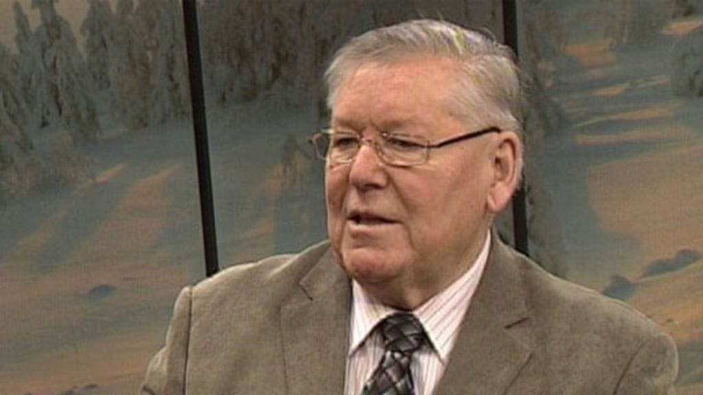 Pertti Viinanen Huomenta Suomi -ohjelman vieraana 6.4.2011.