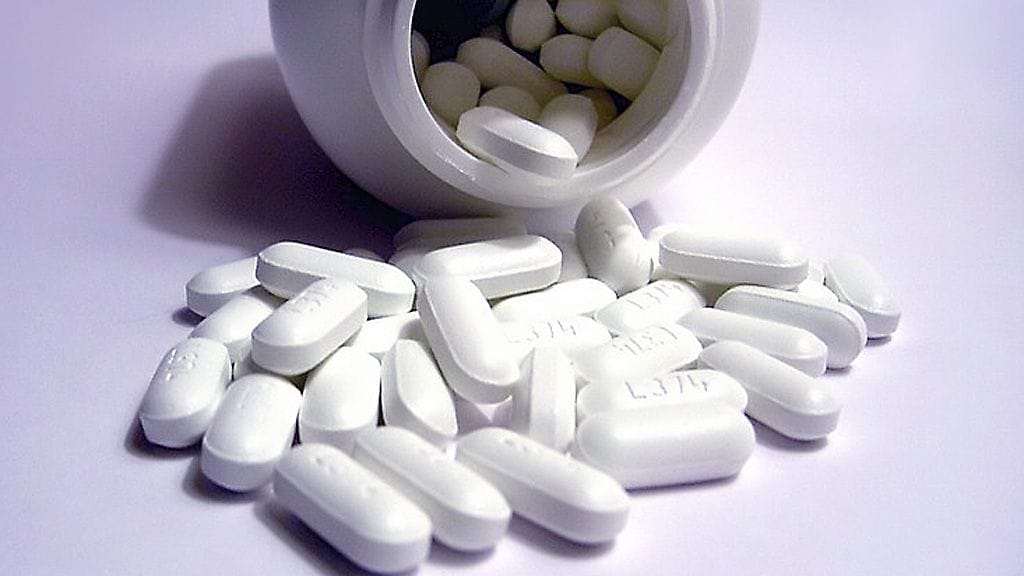 Vuonna 2014 arvioitiin, että antibiootti- ja mikrobiresistentit bakteerit voisivat tappaa yli 10 miljoonaa ihmistä vuodessa. Kuvituskuva.