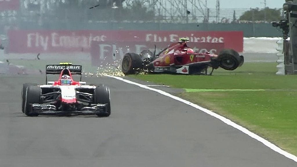 Kimi Räikkösen Ferrari romuttui