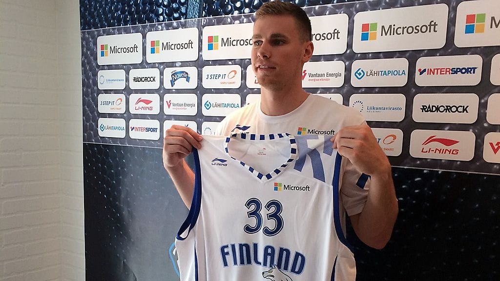 Erik Murphy pelaa Susijengissä numerolla 33.