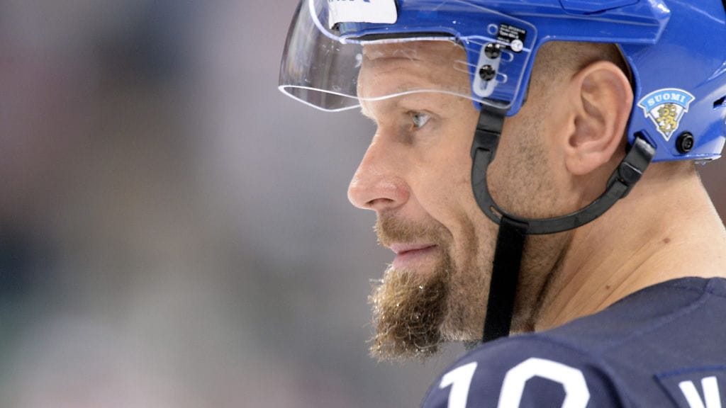 Toteuttaako Jere Karalahti selostaja Antero Mertarannan unelman?