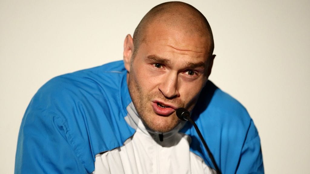 Tyson Fury palaa kehään.
