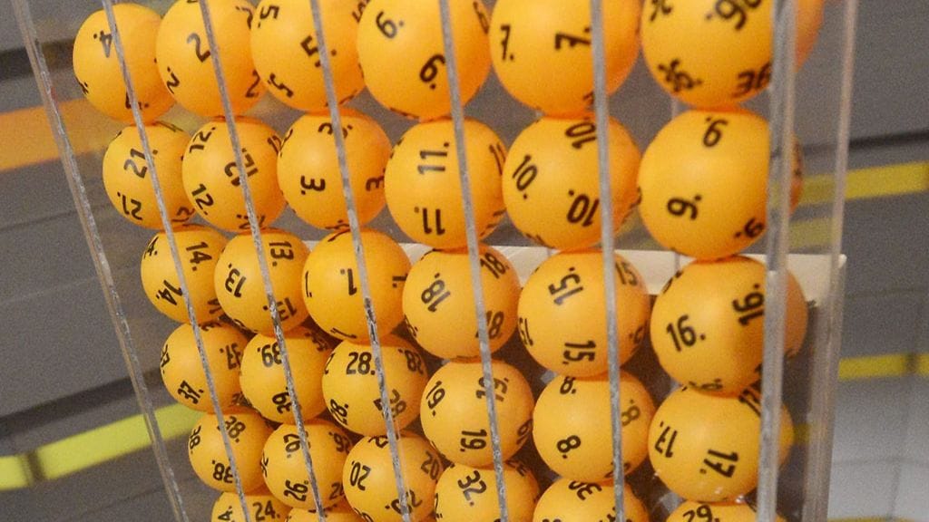 Lotossa ei löytynyt tällä kierroksella täysosumia.