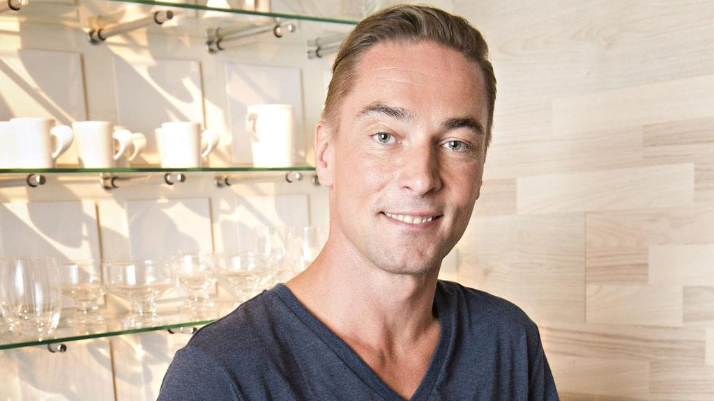 Sami Uotila Salkkareiden syyspressissä maanantaina.