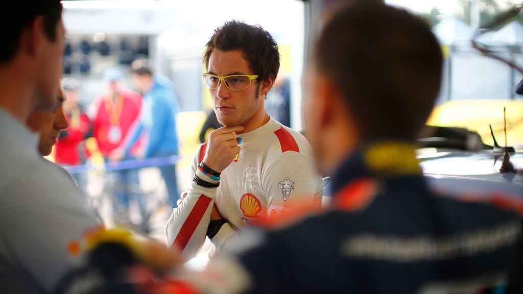 Thierry Neuville ei ole enää Hyundain ykköskuljettaja.