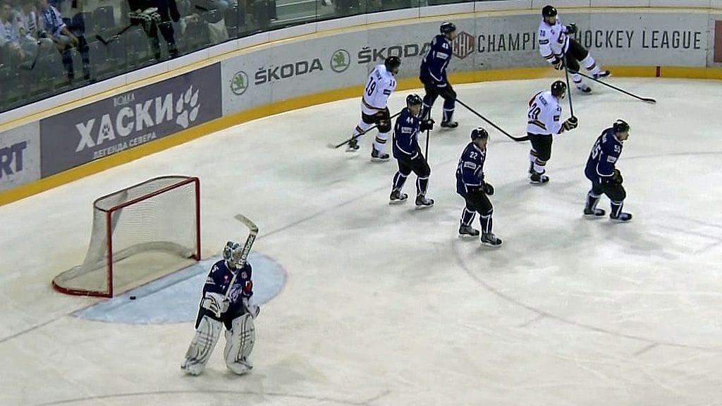 Jan Lasak lähti vaihtoon, kun Kärpät juhli