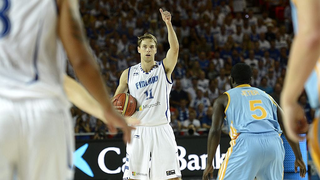 Petteri Koponen johti Suomen peliä loistavasti.