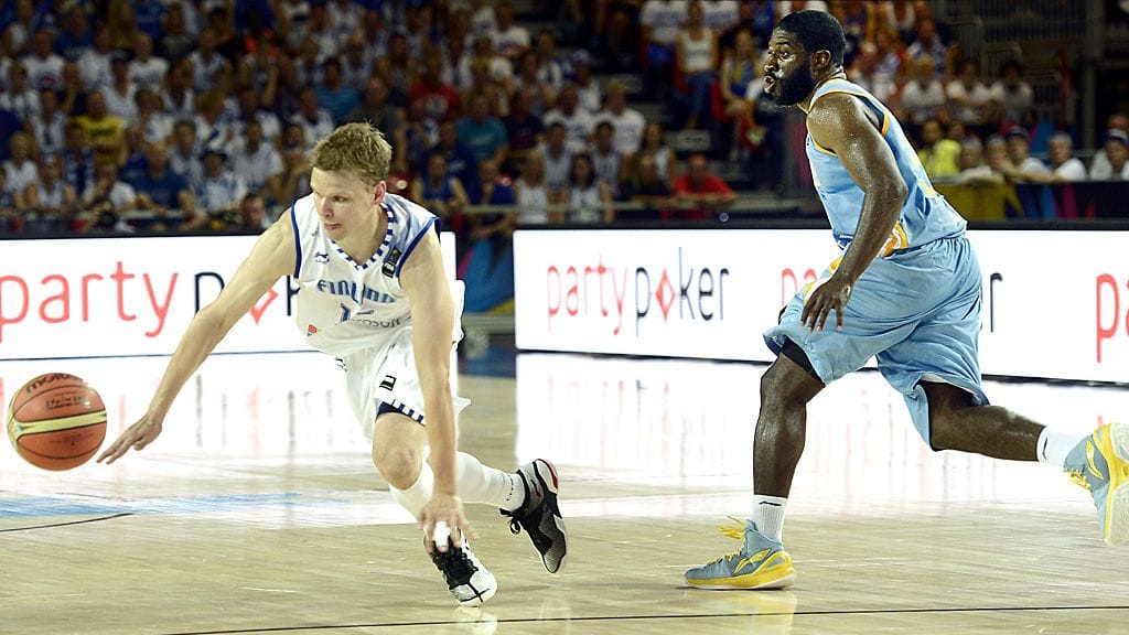 Teemu Rannikko ja Ukrainan Eugene Jeter.