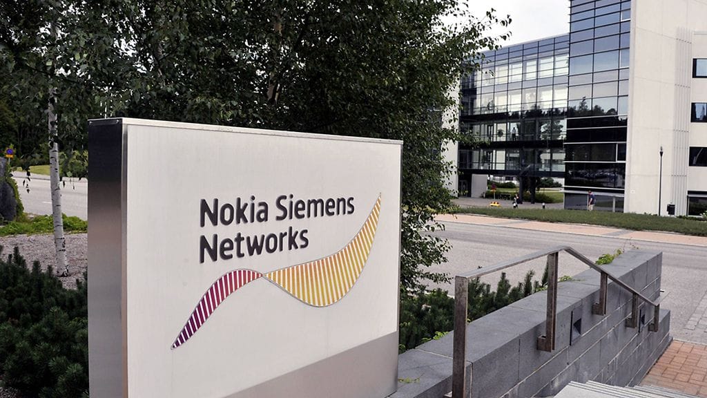 Pitkään talousvaikeuksista kärsinyt Nokia Siemens Networks ilmoitti viime marraskuussa vähentävänsä 17 000 työpaikkaa maailmanlaajuisesti.
