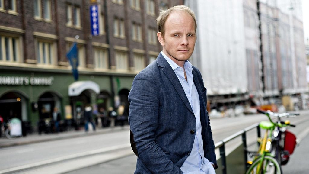 Ohjaaja Dome Karukoski Mielensäpahoittaja-elokuvan lehdistötilaisuudessa Helsingissä 1. syyskuuta