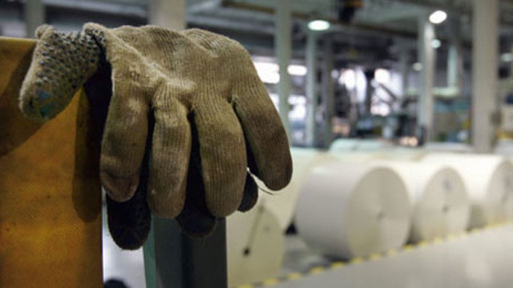 Kuorikattilarakennuksen sähkökaapelihyllyllä syttyi tulipalo, ja kaapelihyllyä ehti palaa 20 metrin matkalta. Kukaan ei loukkaantunut palossa.